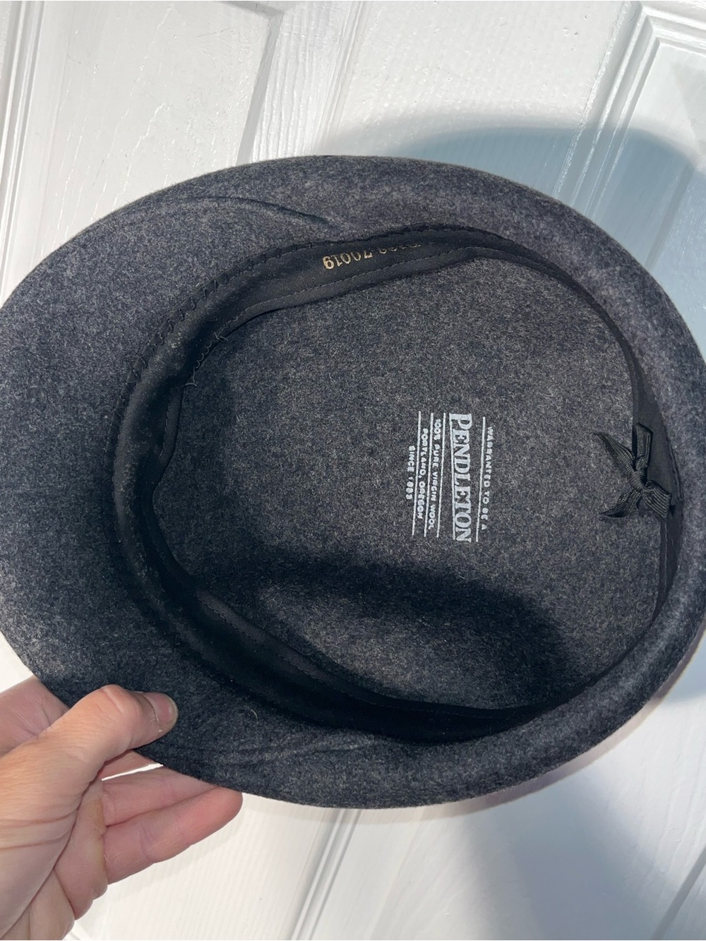 Men’s Pendleton 100% Virgin Wool Hat Newsboy AB198-70019